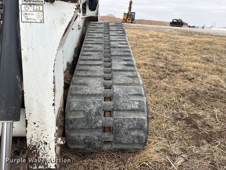 image for item FG2725 2012 Bobcat T770 tracked skid steer loader