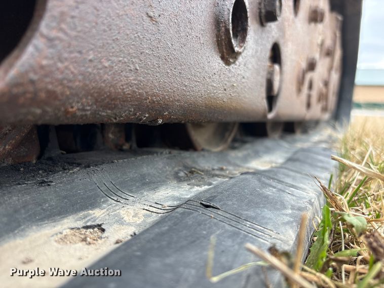 image for item FG2725 2012 Bobcat T770 tracked skid steer loader