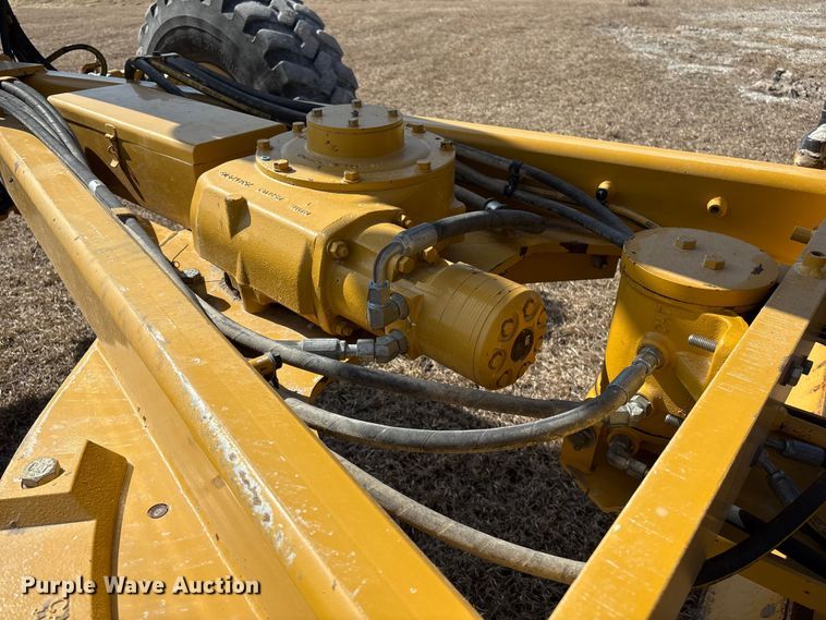 image for item FG2726 2018 Caterpillar 12M3 AWD motor grader