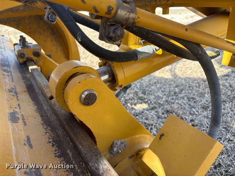 image for item FG2726 2018 Caterpillar 12M3 AWD motor grader