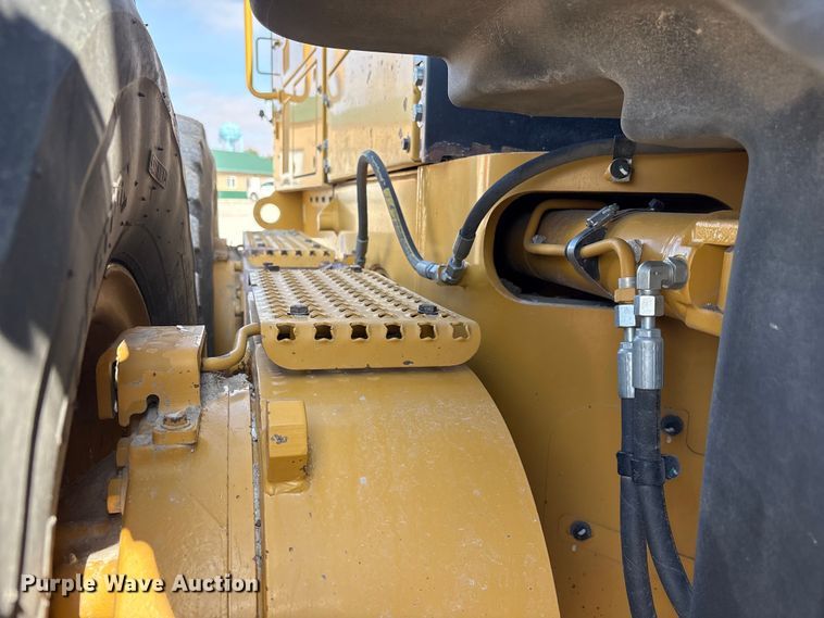 image for item FG2726 2018 Caterpillar 12M3 AWD motor grader