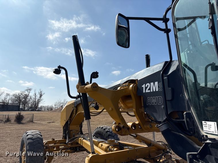 image for item FG2726 2018 Caterpillar 12M3 AWD motor grader