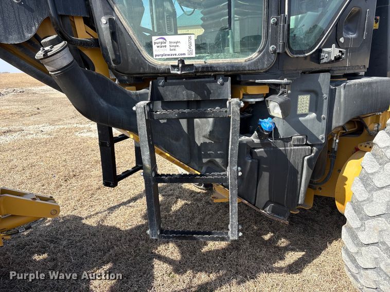 image for item FG2726 2018 Caterpillar 12M3 AWD motor grader