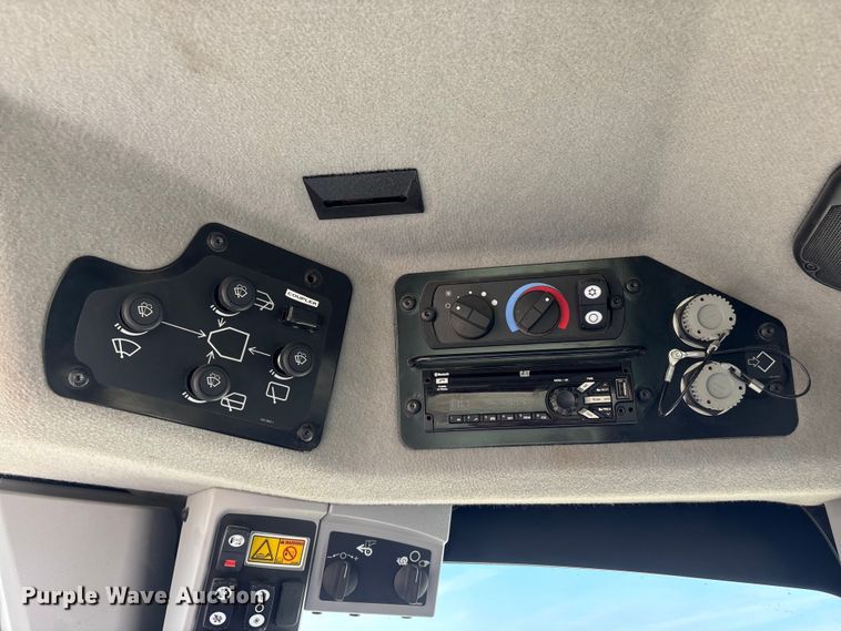 image for item FG2726 2018 Caterpillar 12M3 AWD motor grader