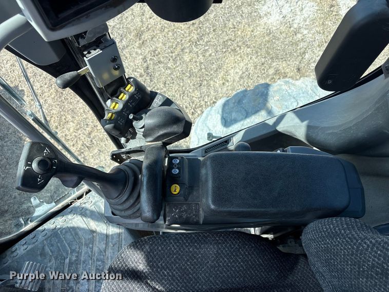 image for item FG2726 2018 Caterpillar 12M3 AWD motor grader