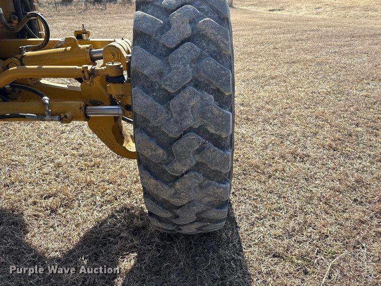 image for item FG2726 2018 Caterpillar 12M3 AWD motor grader