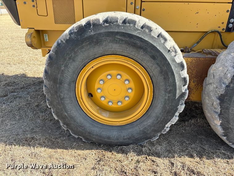 image for item FG2726 2018 Caterpillar 12M3 AWD motor grader