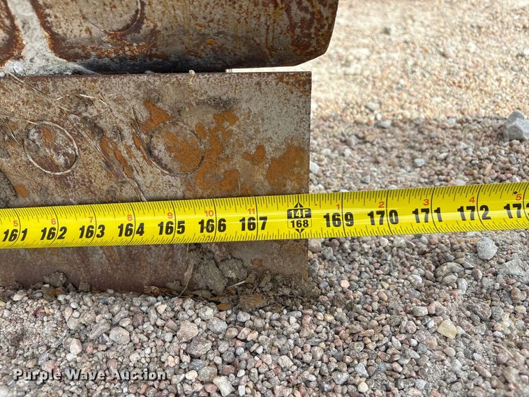 image for item FG2727 2018 Caterpillar 12M3 AWD motor grader