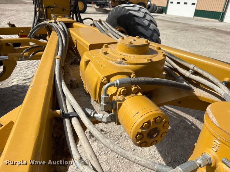 image for item FG2727 2018 Caterpillar 12M3 AWD motor grader