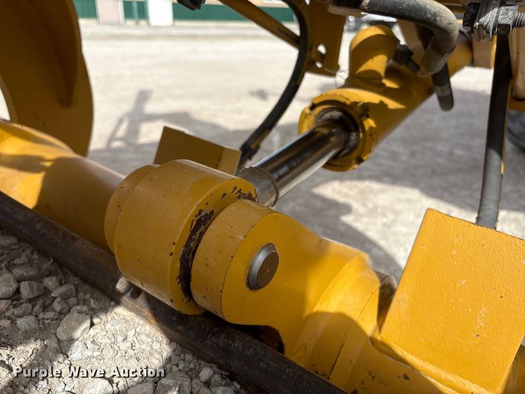 image for item FG2727 2018 Caterpillar 12M3 AWD motor grader