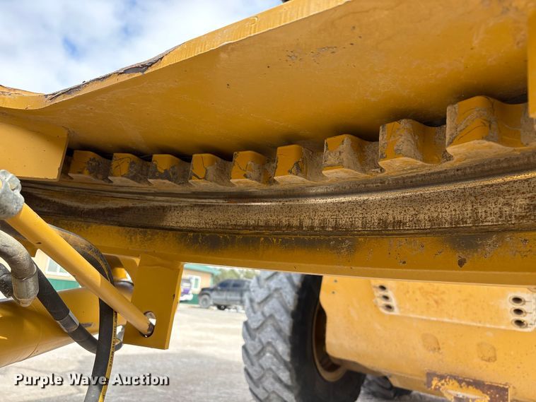 image for item FG2727 2018 Caterpillar 12M3 AWD motor grader