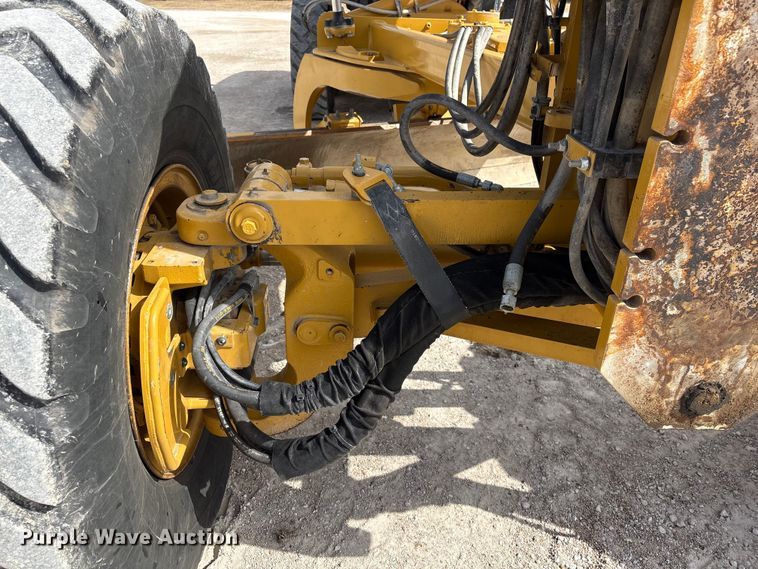 image for item FG2727 2018 Caterpillar 12M3 AWD motor grader
