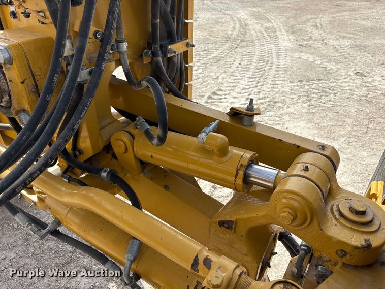 image for item FG2727 2018 Caterpillar 12M3 AWD motor grader