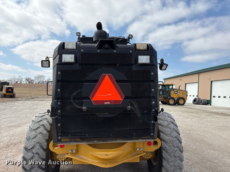 image for item FG2727 2018 Caterpillar 12M3 AWD motor grader