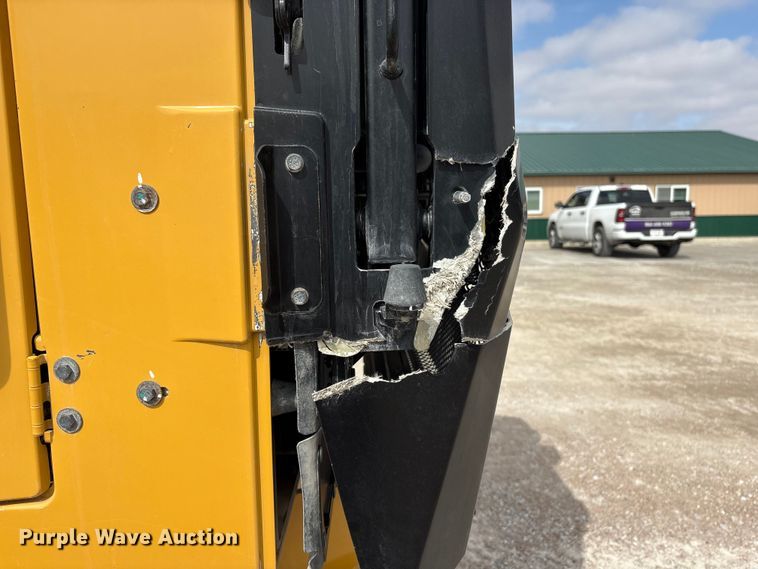 image for item FG2727 2018 Caterpillar 12M3 AWD motor grader