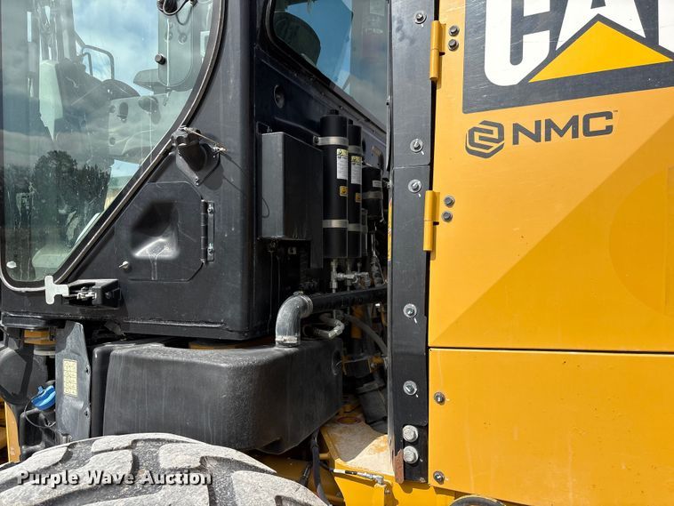 image for item FG2727 2018 Caterpillar 12M3 AWD motor grader