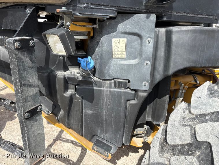 image for item FG2727 2018 Caterpillar 12M3 AWD motor grader