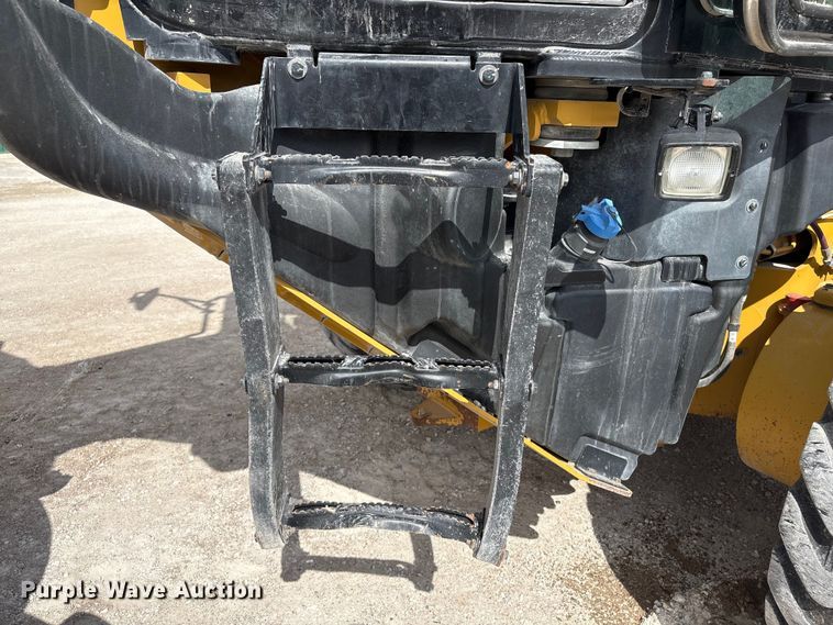 image for item FG2727 2018 Caterpillar 12M3 AWD motor grader