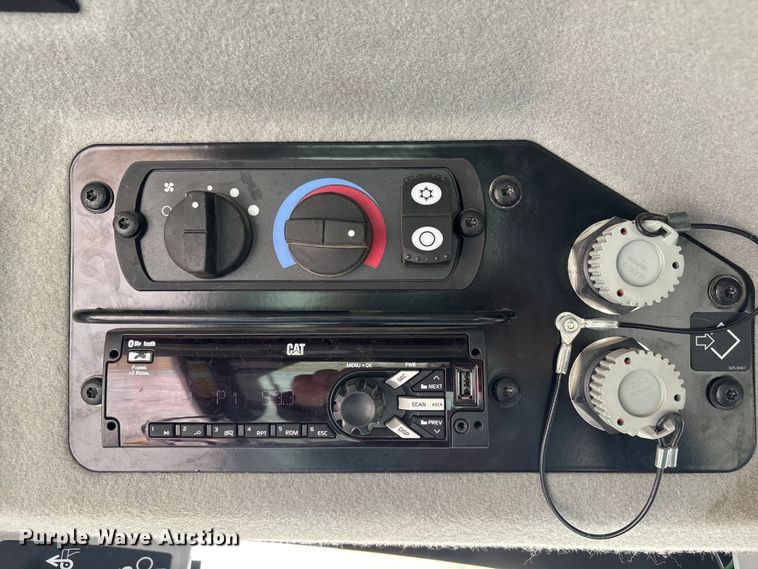 image for item FG2727 2018 Caterpillar 12M3 AWD motor grader