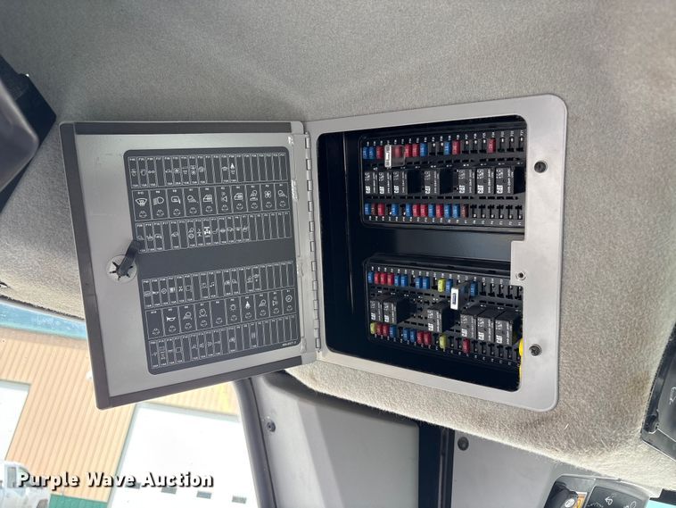 image for item FG2727 2018 Caterpillar 12M3 AWD motor grader