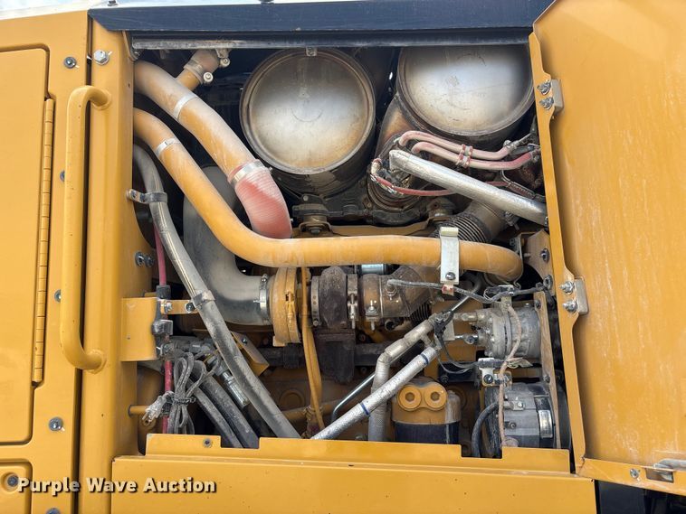 image for item FG2727 2018 Caterpillar 12M3 AWD motor grader