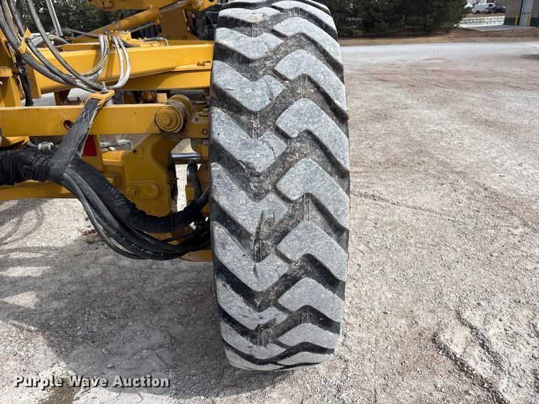 image for item FG2727 2018 Caterpillar 12M3 AWD motor grader