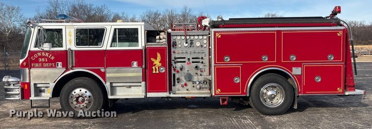 image for item FI0137 1985 Hahn HCP17 pumper fire truck