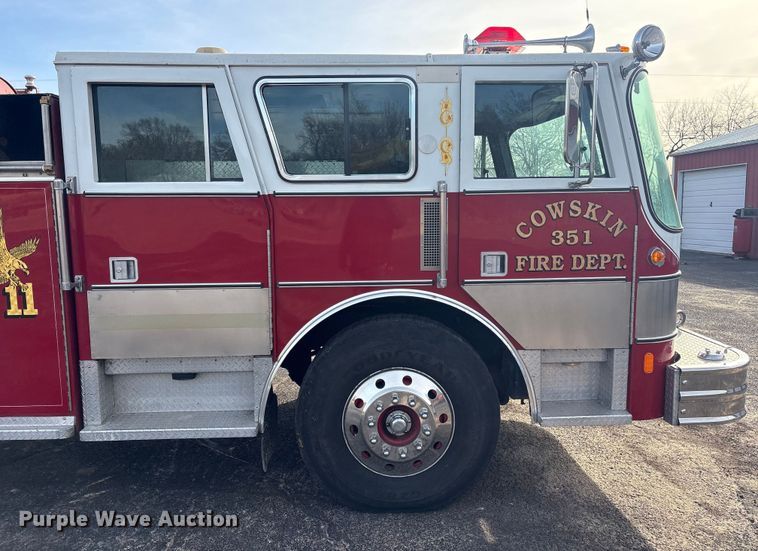 image for item FI0137 1985 Hahn HCP17 pumper fire truck