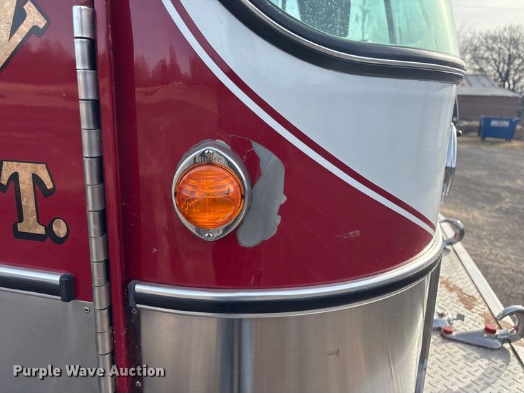 image for item FI0137 1985 Hahn HCP17 pumper fire truck