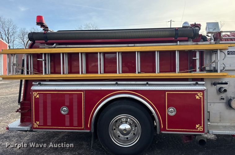 image for item FI0137 1985 Hahn HCP17 pumper fire truck