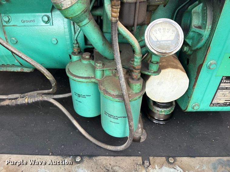 image for item FI0137 1985 Hahn HCP17 pumper fire truck