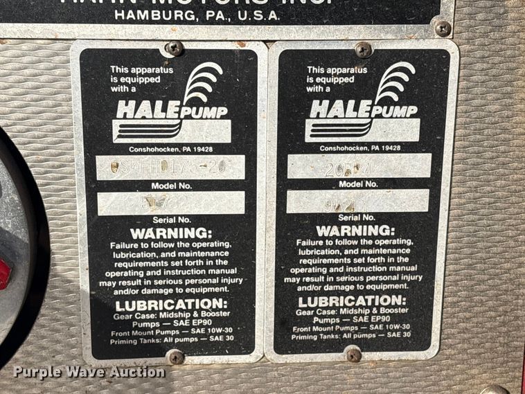 image for item FI0137 1985 Hahn HCP17 pumper fire truck