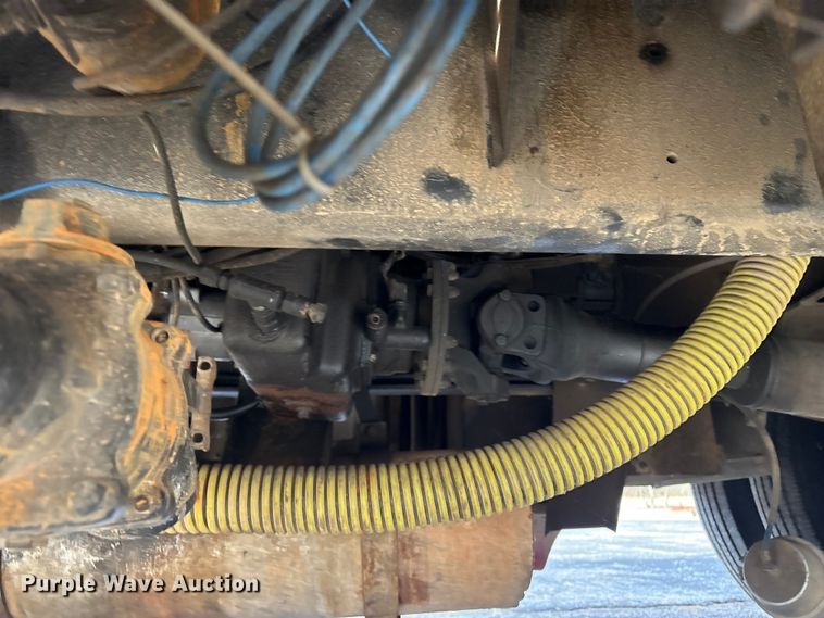 image for item FI0137 1985 Hahn HCP17 pumper fire truck