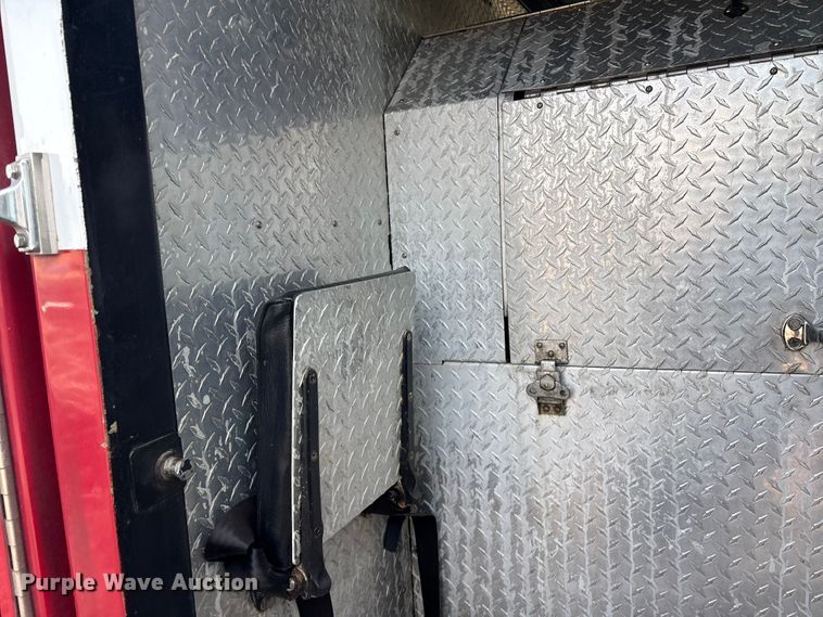 image for item FI0137 1985 Hahn HCP17 pumper fire truck