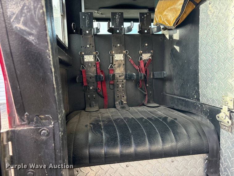 image for item FI0137 1985 Hahn HCP17 pumper fire truck