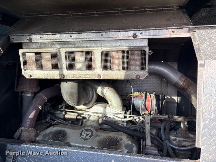 image for item FI0137 1985 Hahn HCP17 pumper fire truck