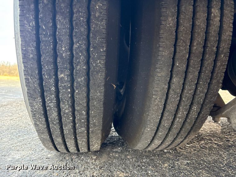 image for item FI0137 1985 Hahn HCP17 pumper fire truck