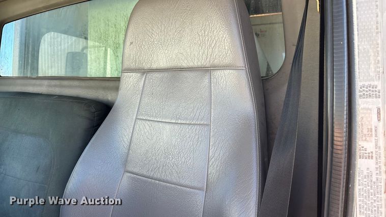 image for item FI0863 2009 Freightliner Business Class M2 refuse truck