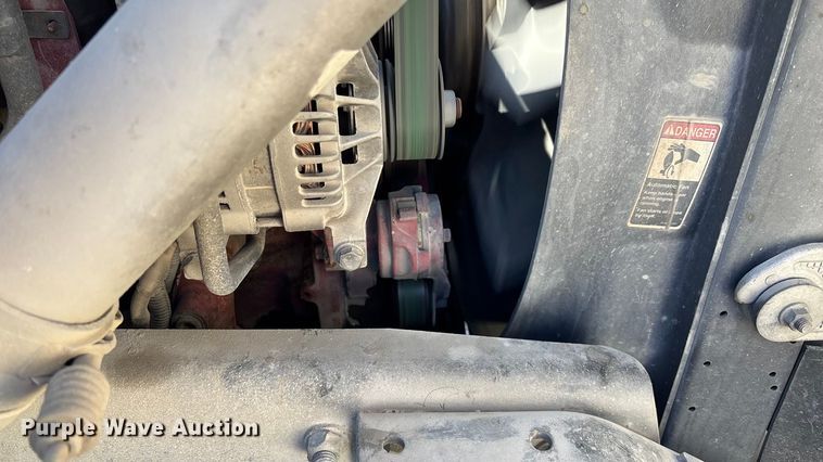 image for item FI0863 2009 Freightliner Business Class M2 refuse truck