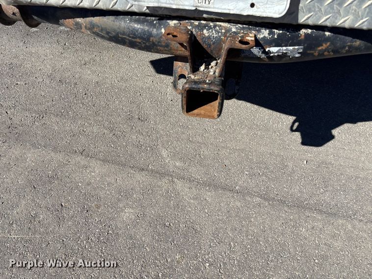 image for item FI0865 2008 Chevrolet Silverado 2500HD flatbed pickup truck