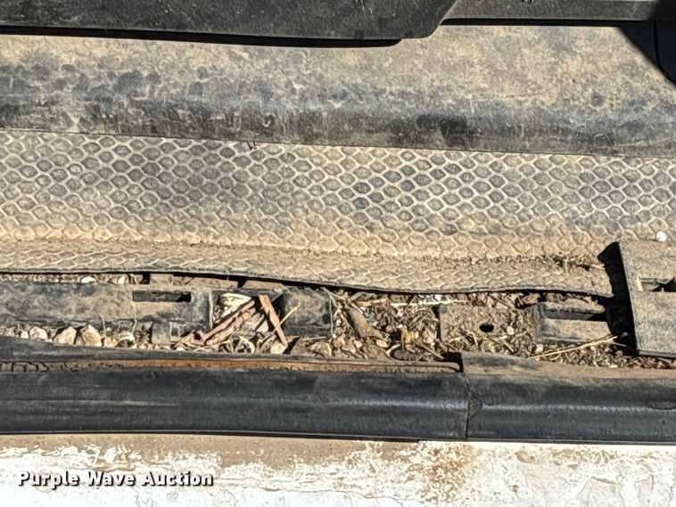 image for item FI0865 2008 Chevrolet Silverado 2500HD flatbed pickup truck