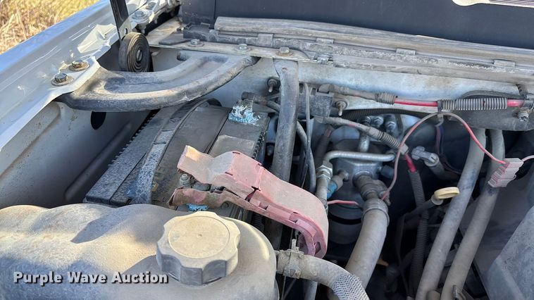 image for item FI0865 2008 Chevrolet Silverado 2500HD flatbed pickup truck