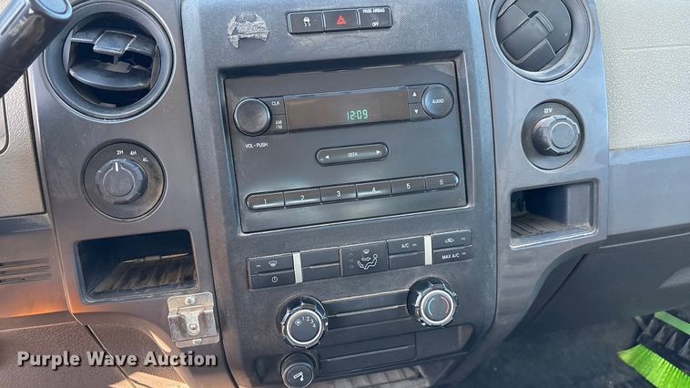 image for item FI0866 2010 Ford F150 pickup truck