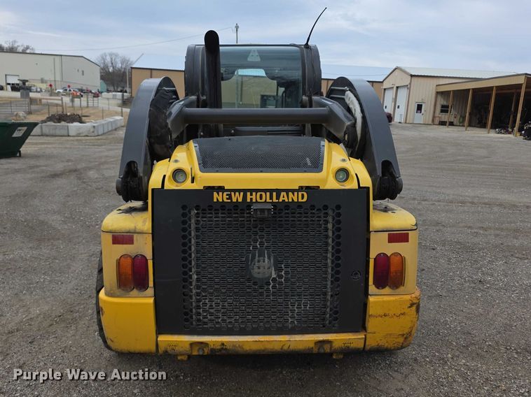 image for item FI0891 2013 New Holland L230 skid steer loader