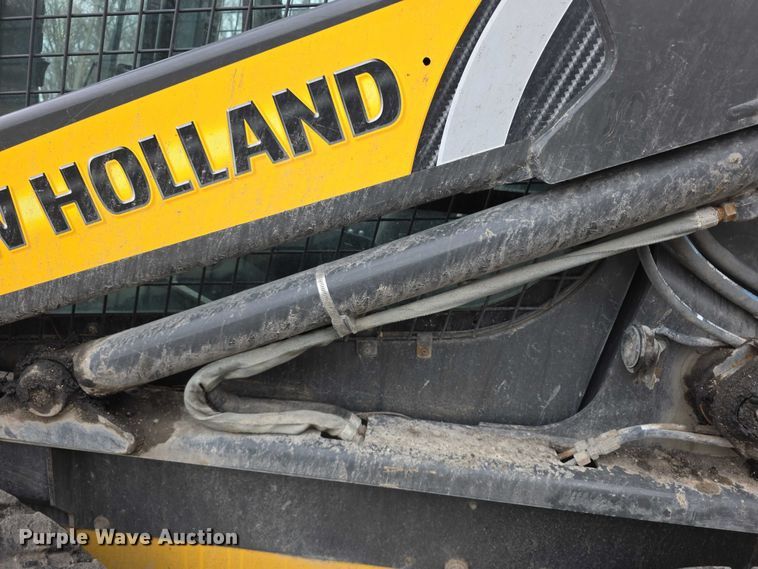 image for item FI0891 2013 New Holland L230 skid steer loader