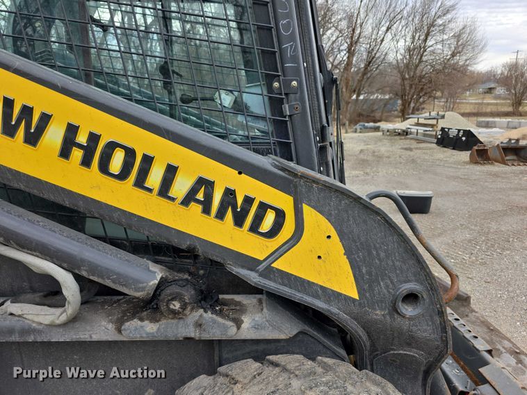 image for item FI0891 2013 New Holland L230 skid steer loader