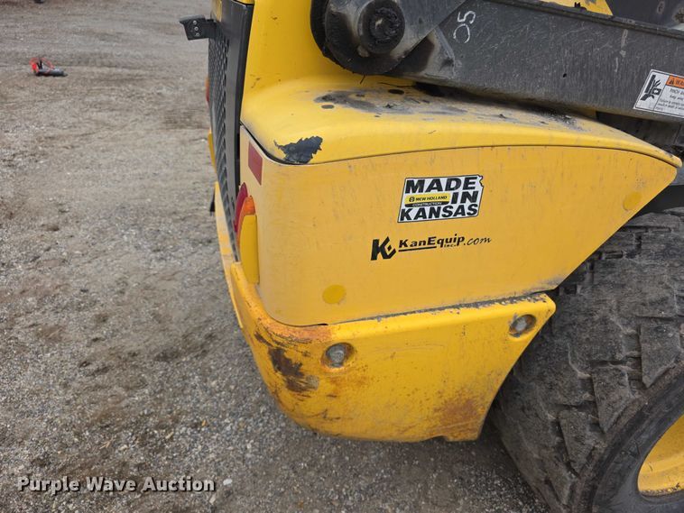 image for item FI0891 2013 New Holland L230 skid steer loader