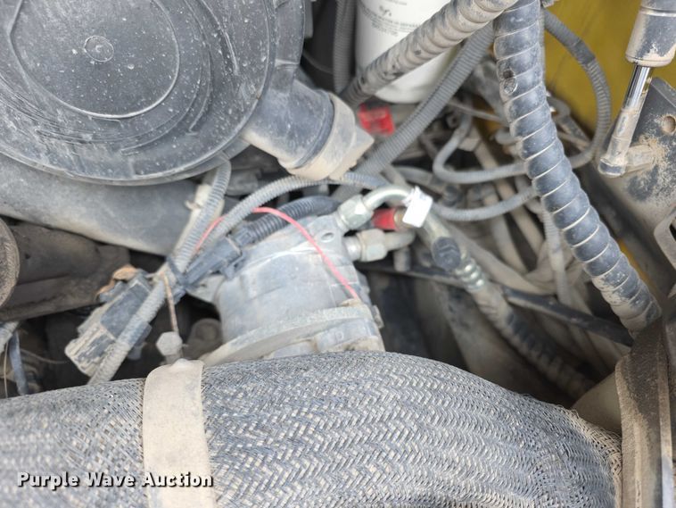 image for item FI0891 2013 New Holland L230 skid steer loader