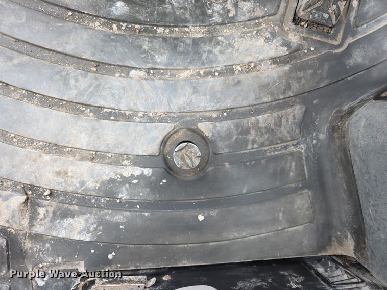 image for item FI0892 2005 New Holland LB90B backhoe