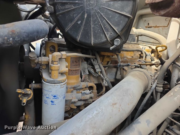 image for item FI0893 2003 Ford F650 Super Duty dump truck